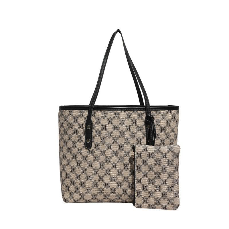 New in tote bag - 4