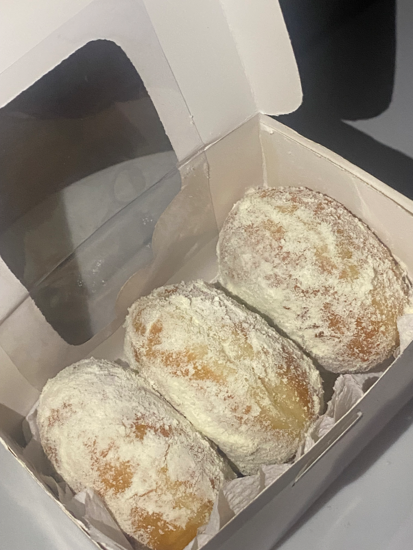 Box of 3 doughnuts - 5
