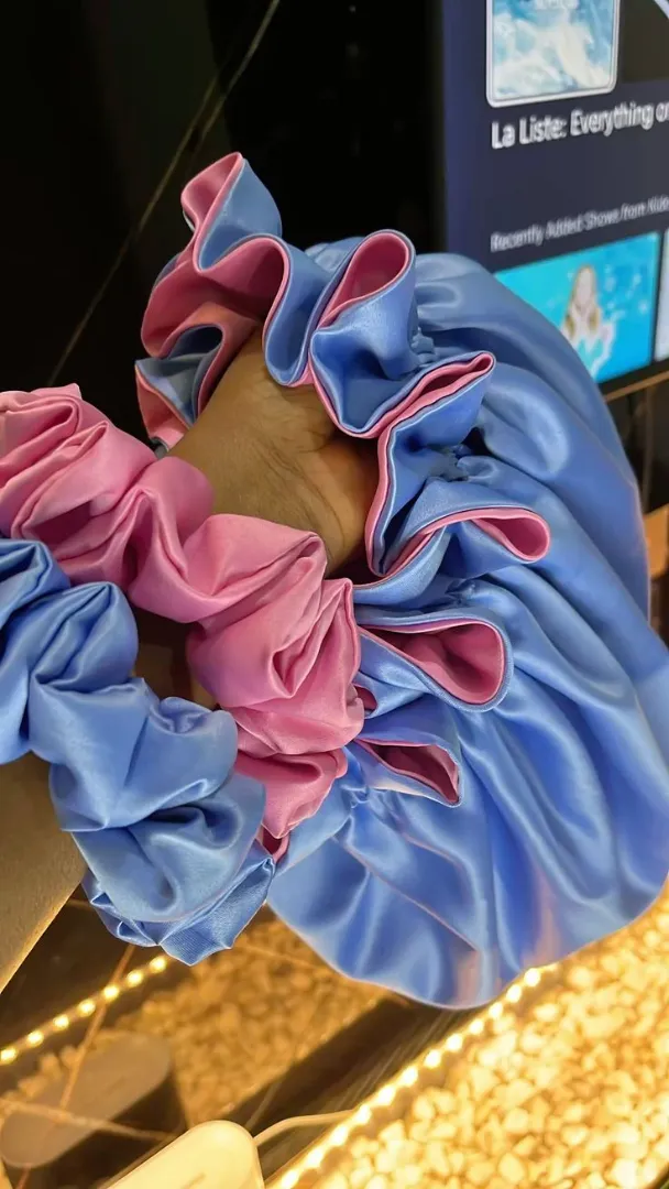 3-in-1 hair bonnet and 2 scrunchies combo