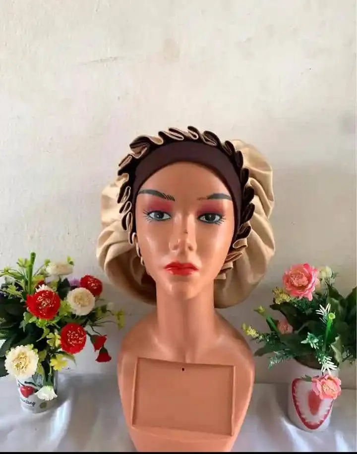 3-in-1 hair bonnet and 2 scrunchies combo - 2